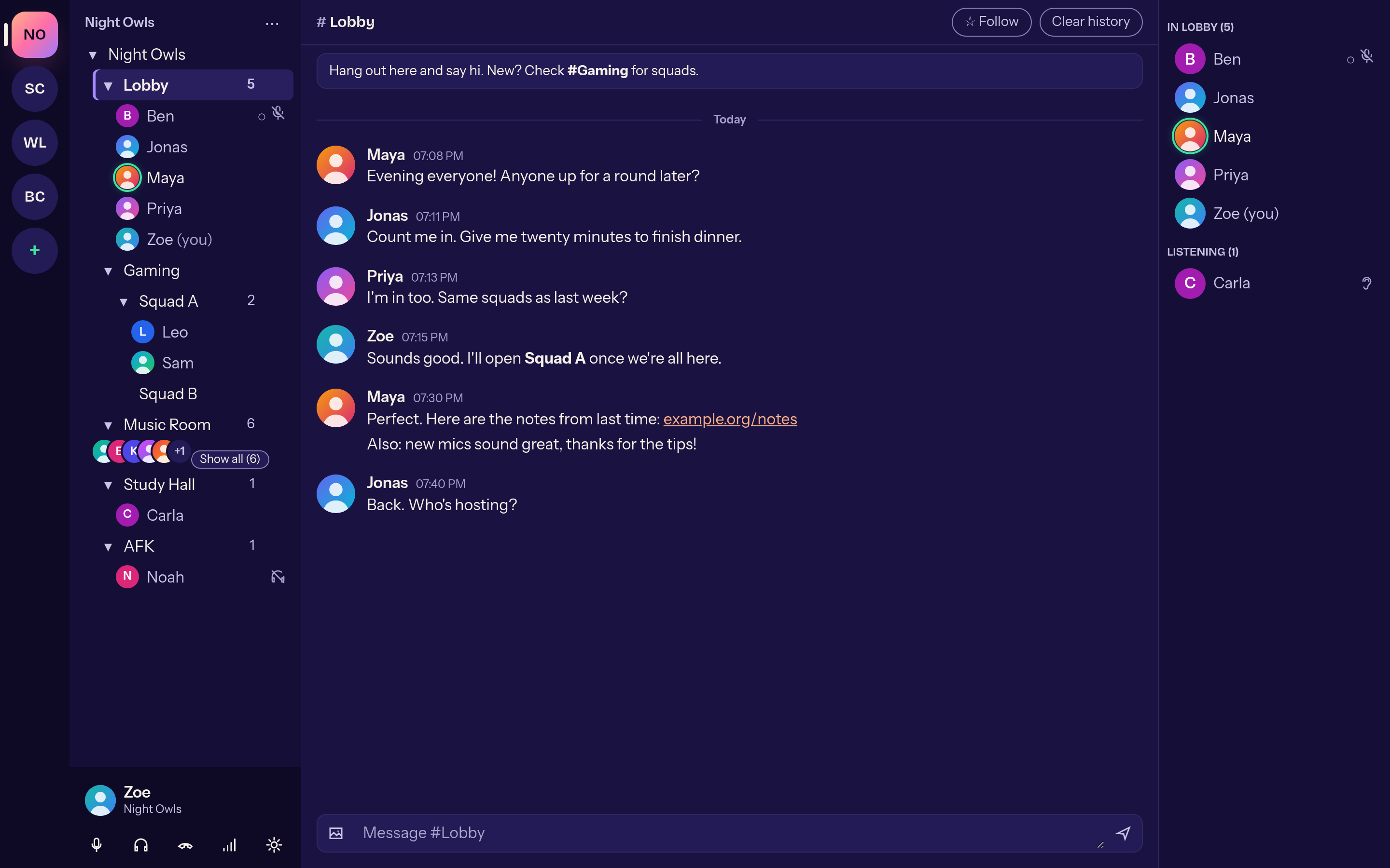 Mumcord main window: server bar, channel tree, chat and member list (dark theme, demo data)